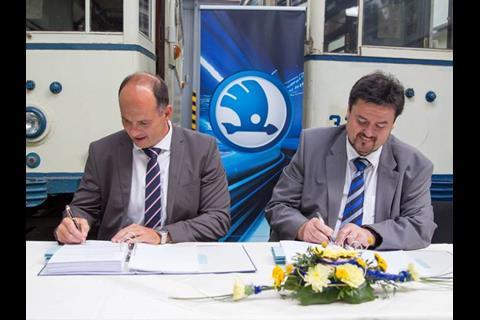 tn_de-chemnitz_skoda_tram_contract_signing.jpg